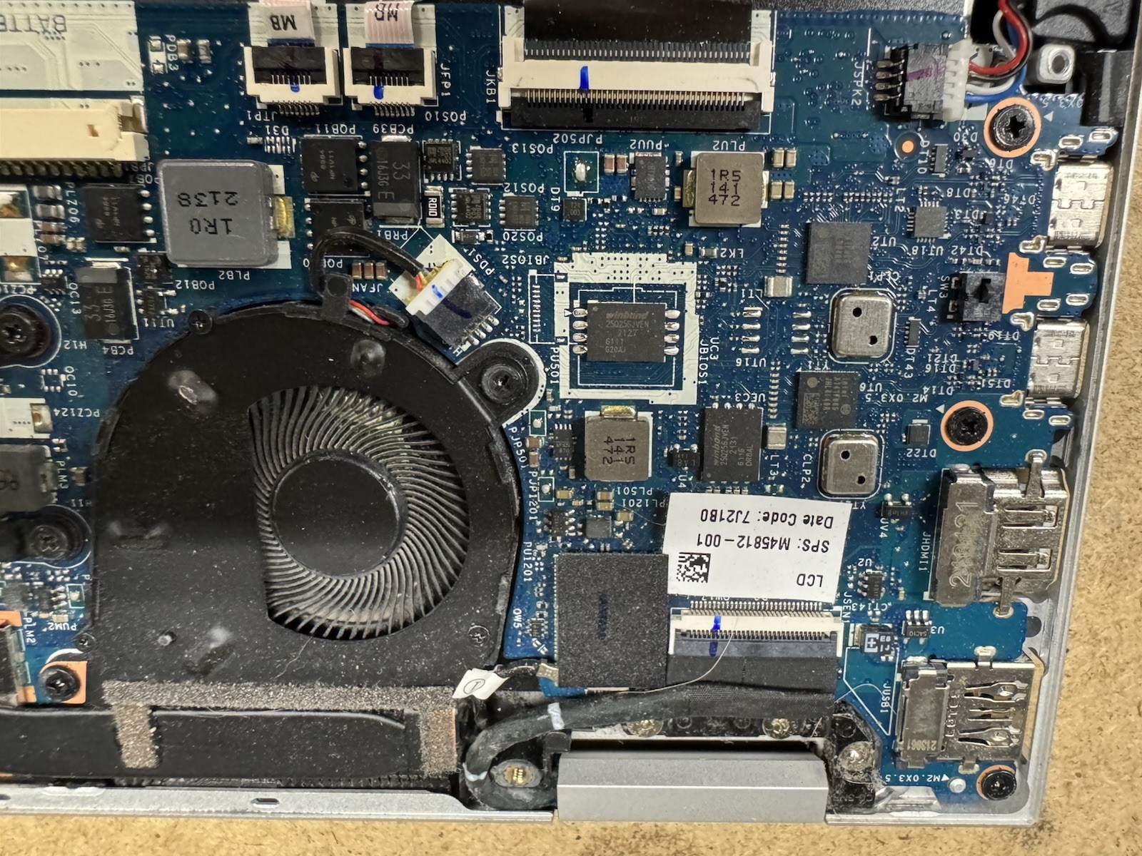 HP EliteBook X360 1030 G8 2-in-1 Core i7-1165G7 2.80GHz BAD FOR PARTS REPAIR