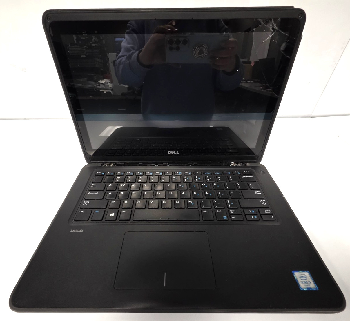 Dell latitude 3380 laptop| Touch| No RAM| No HDD| NO POWER| For Parts/repairs