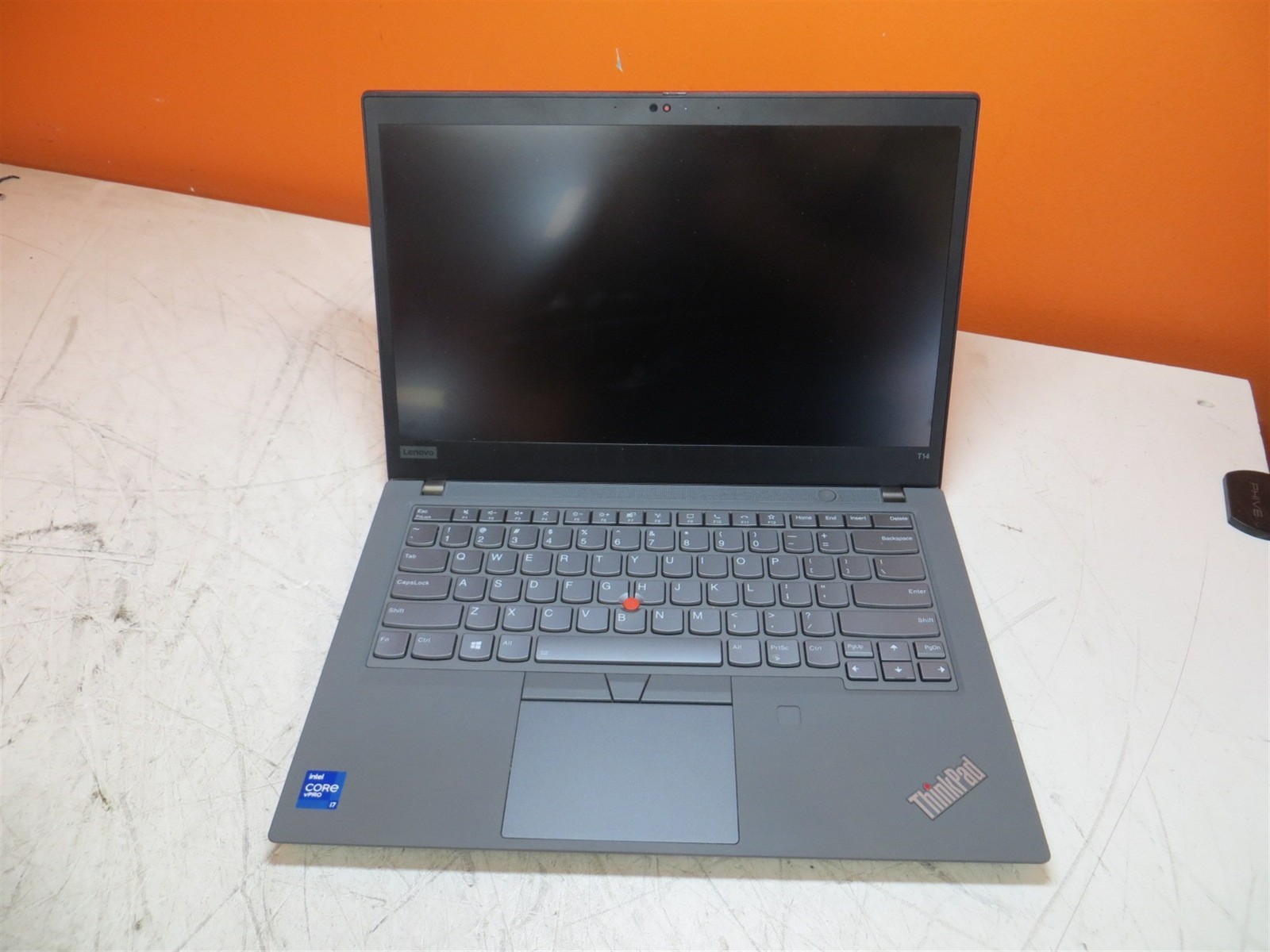 Scratched LCD Lenovo ThinkPad T14 Gen 2 Intel i7-1185G7 3GHz 16GB 512GB SSD w/OS