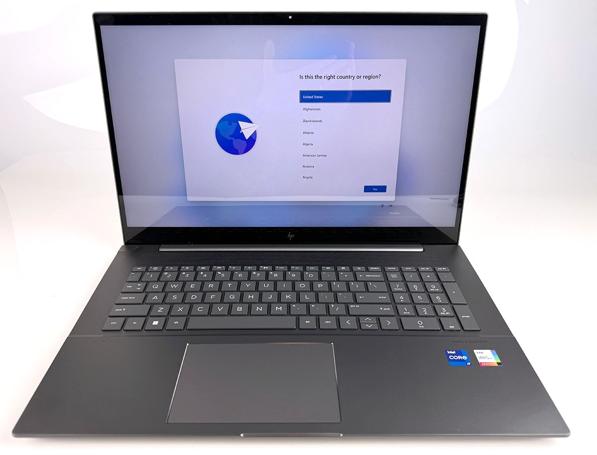 HP ENVY 17t-cr100 i7-13700H, 8GB, 512B SSD 17.3″ W11 Home Laptop – Used, Working