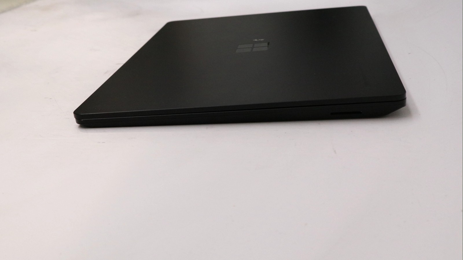Microsoft corporation Surface Laptop 4 13″ i7-1185g7 32GB 1TB – Very Good