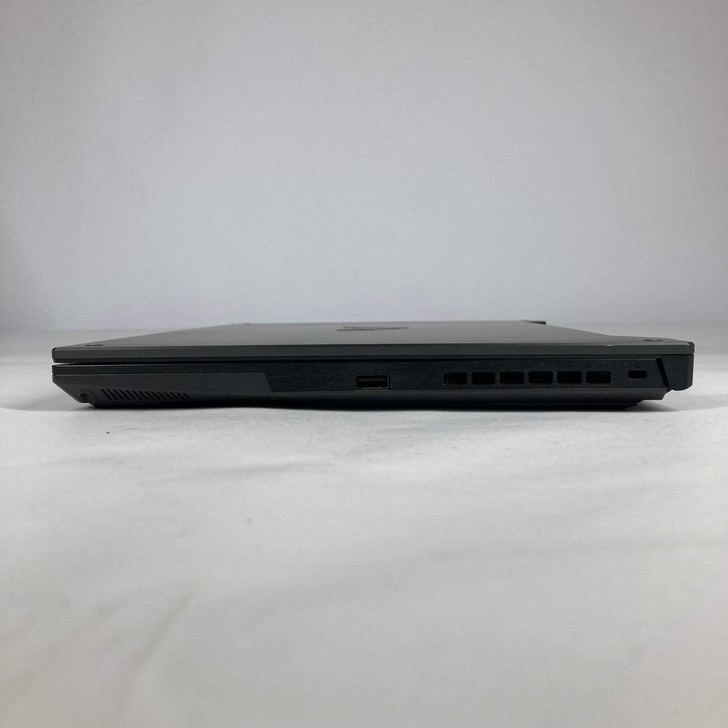 Broken Asus TUF A15 FA507RE 15.6″ Ryzen 7 6800H 3.2GHz GeForce RTX 3050 Ti READ