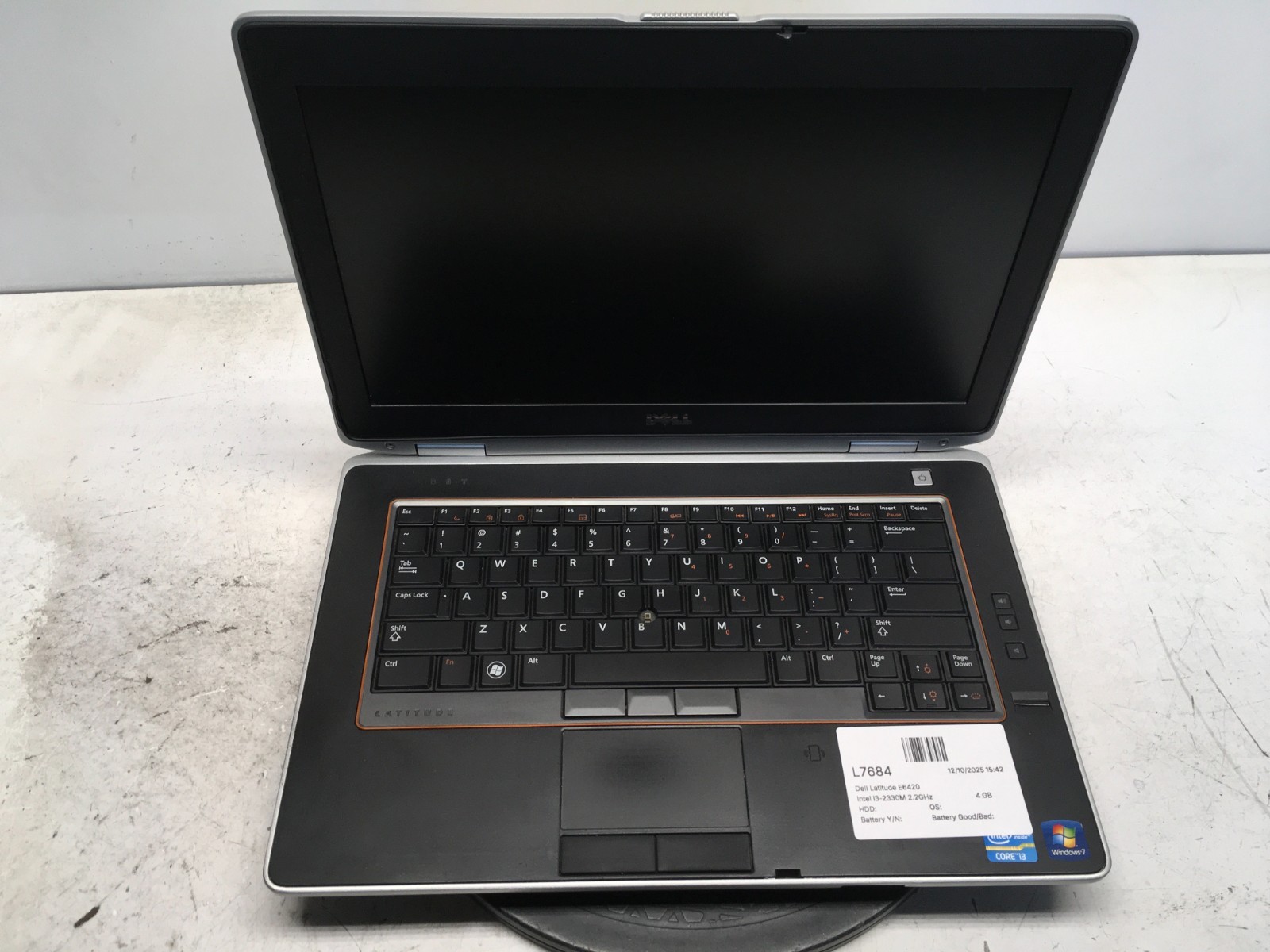 Dell Latitude E6420 Intel i3-2330M 2.2GHz 4 GB NO HDD