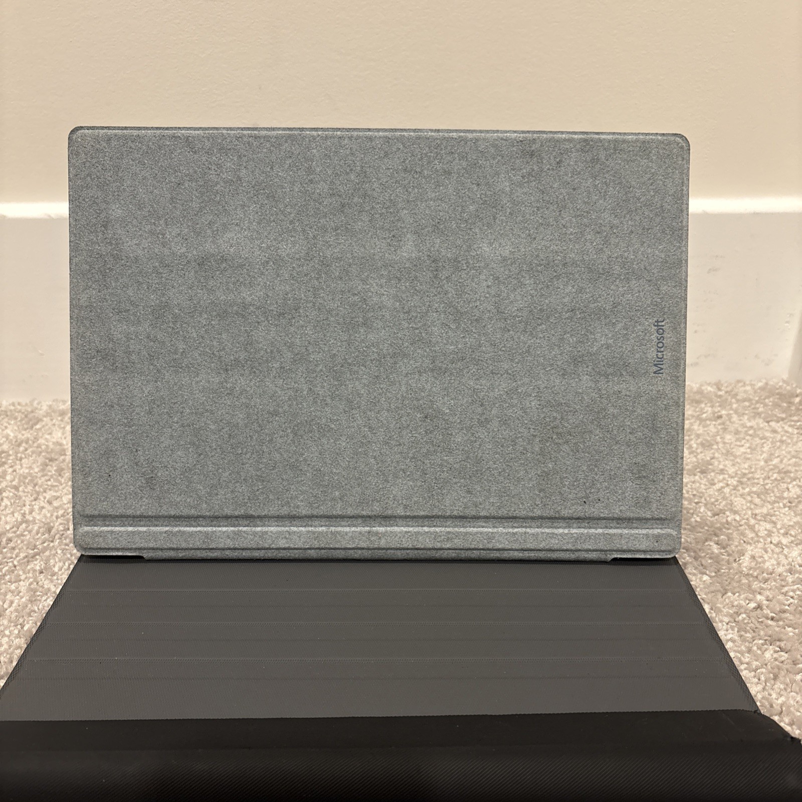 Microsoft Surface Pro 4 i5-6300U 8GB RAM 256GB Windows 11 SSD Read description