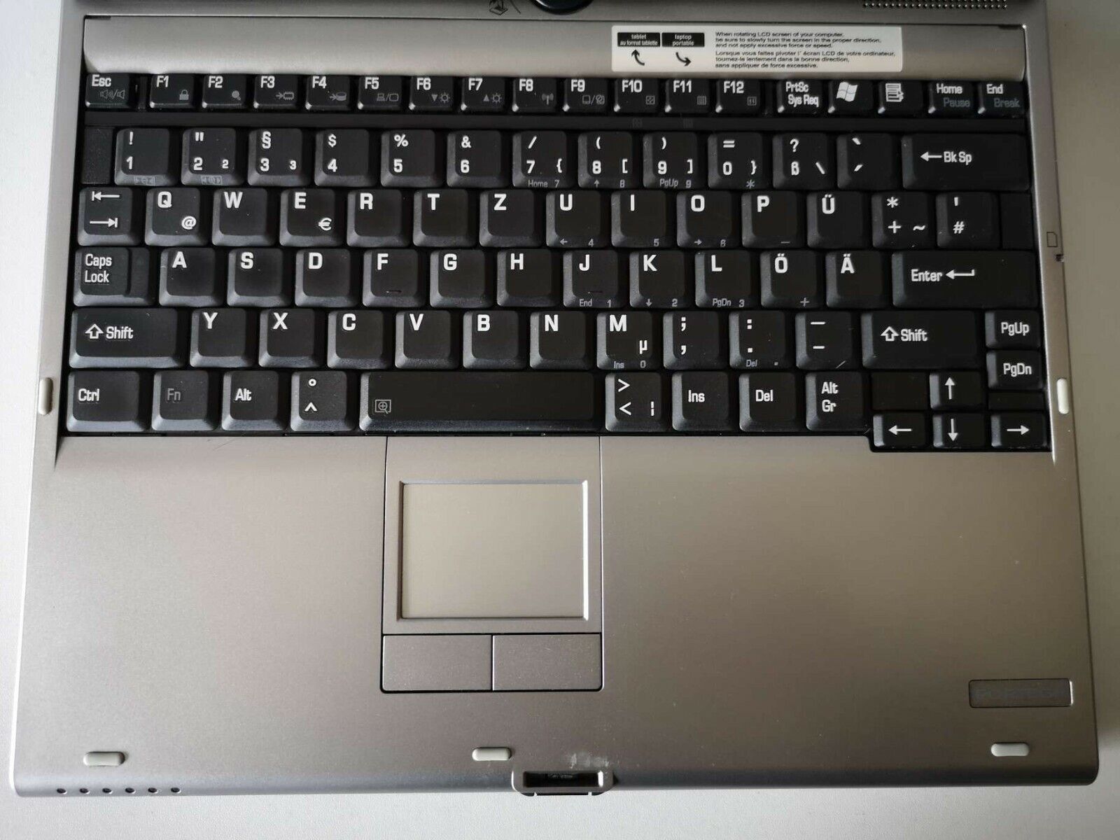 Toshiba Portege M400 Core Duo T2400 2GB/120GB HDD 1400×1050 KAM