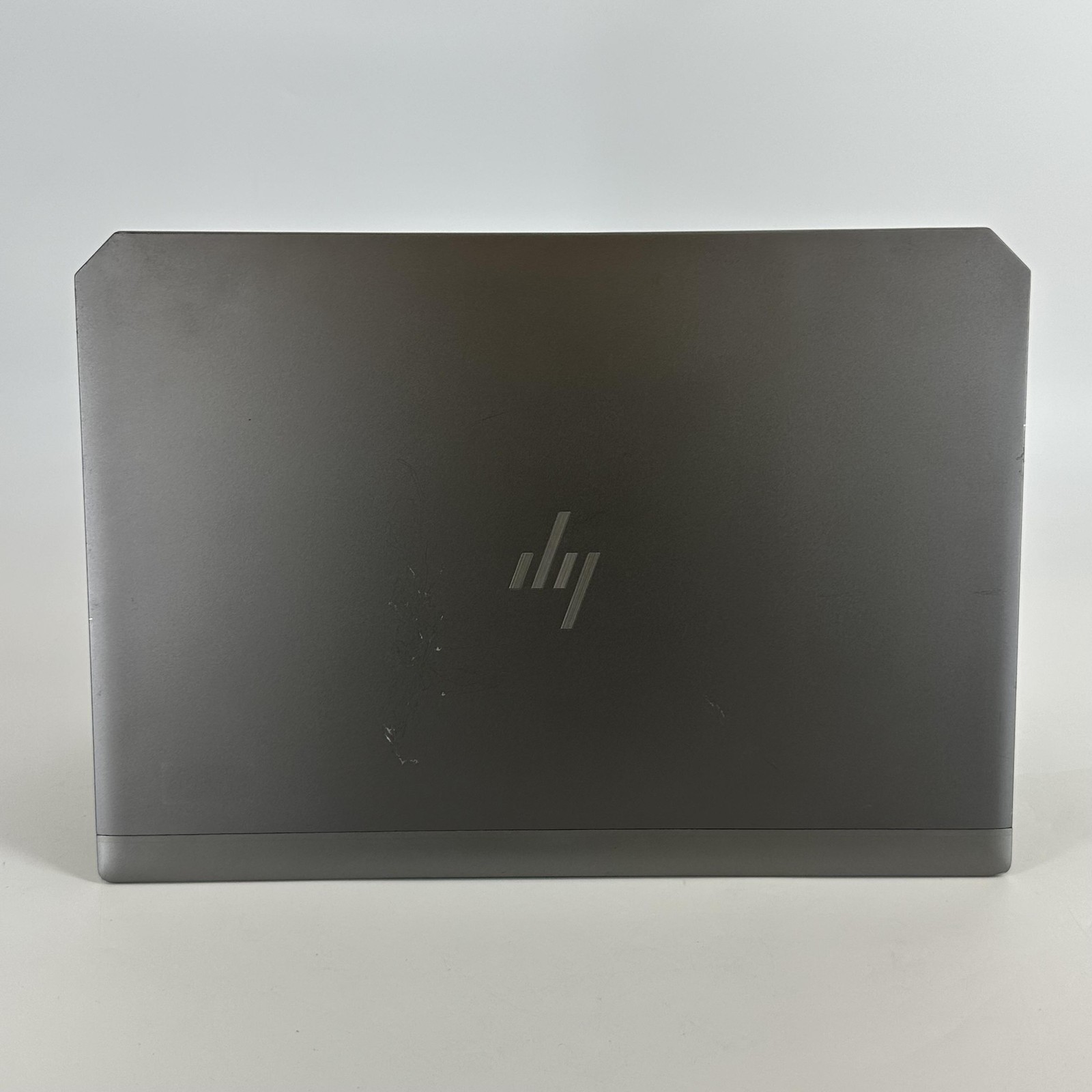 HP ZBook 15 G6 FHD i9-9880H 2.30GHz 32GB 1TB SSD NVIDIA Quadro T2000 Good
