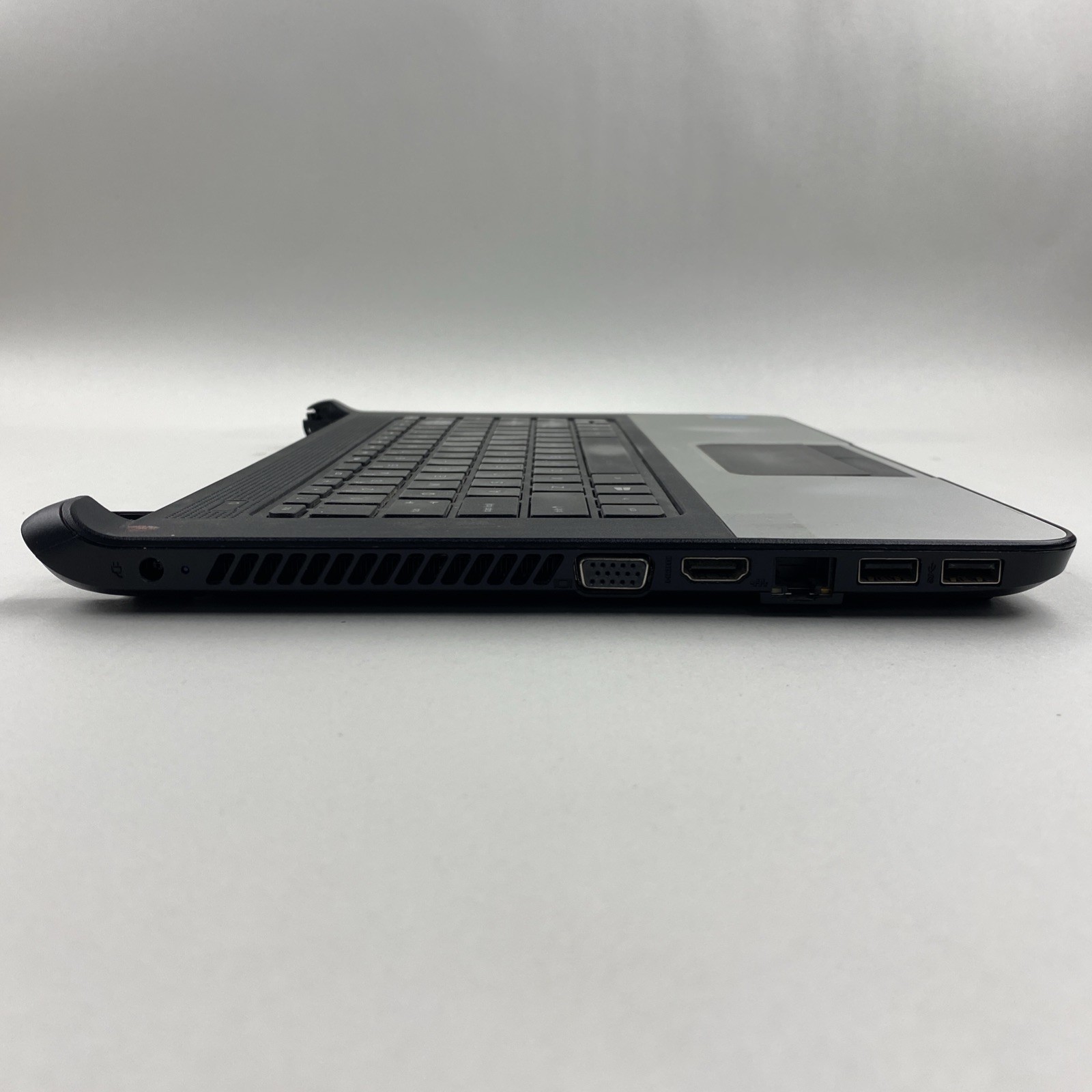 HP 340 G1 Core i3-4010U 1.70GHz 4GB RAM No Battery No HDD No OS – No Screen