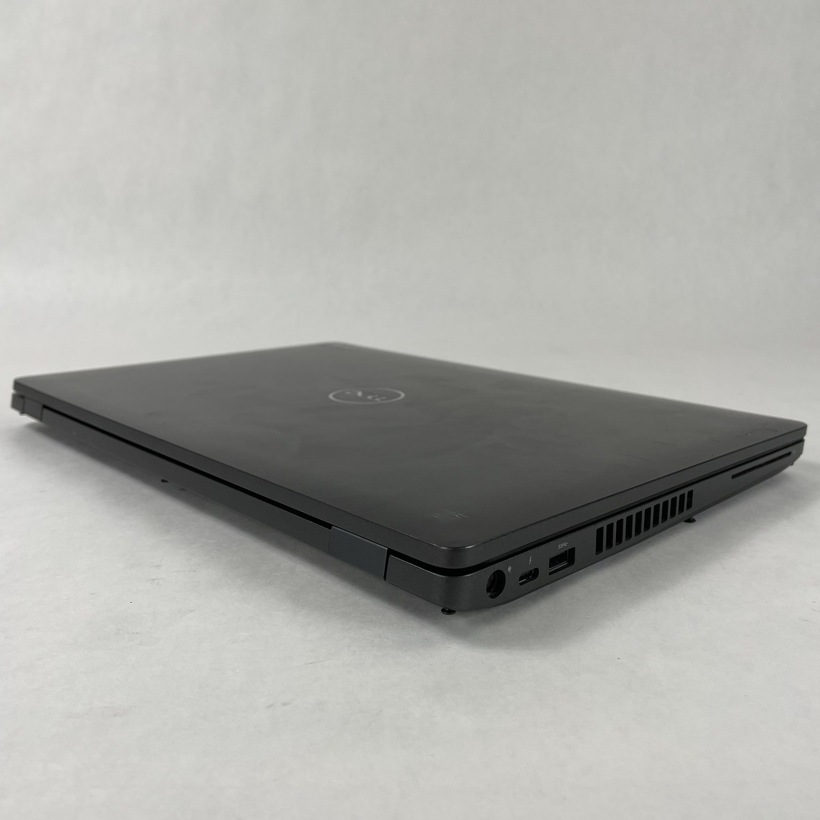 Dell Latitude 5410 15.6″ i7-9850H 2.60 GHz 8 GB RAM No SSD/OS/AC