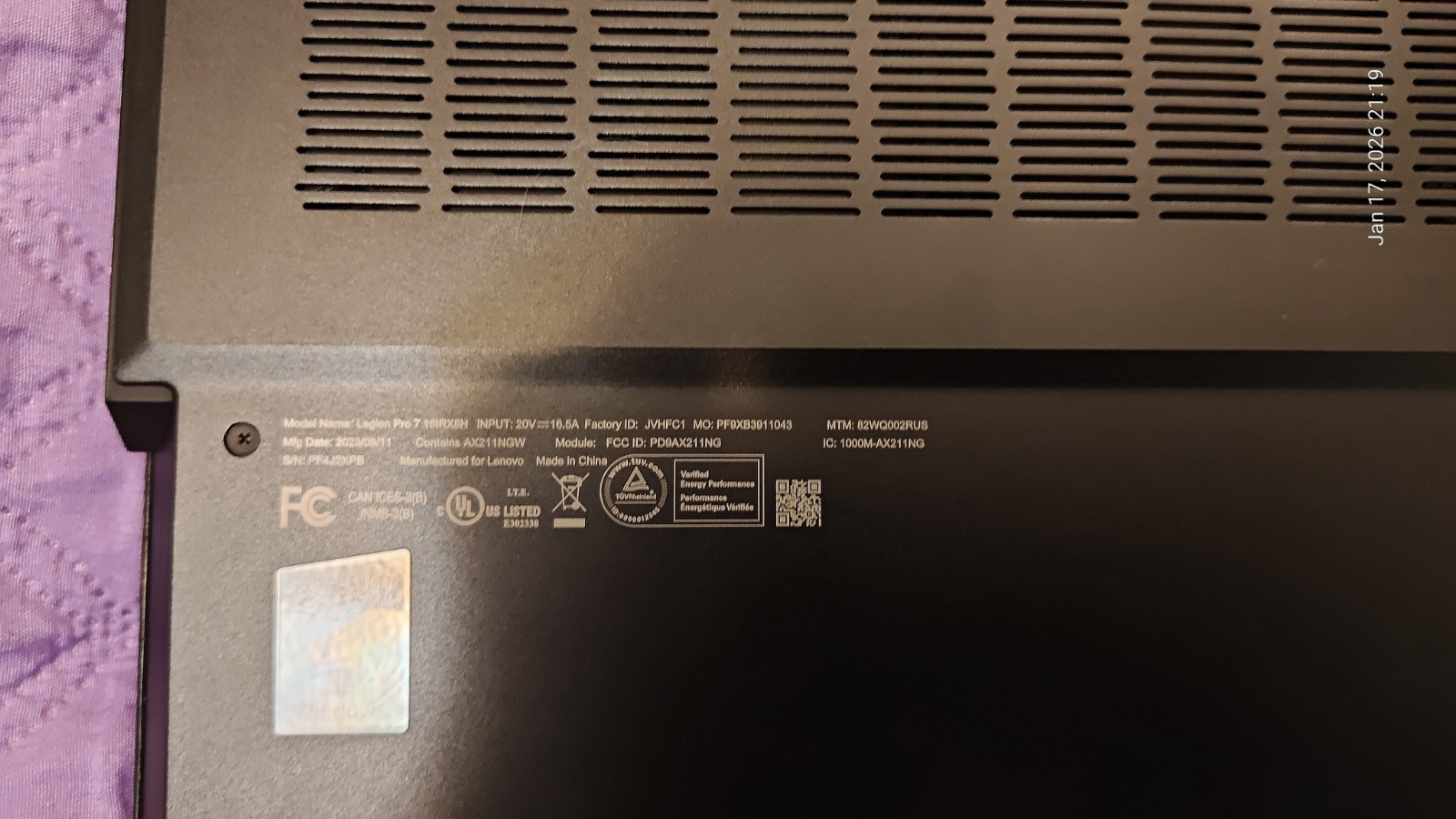 Lenovo Legion Pro 7i 16IRX8H 16″ RTX 4080 – FOR PARTS READ DESCRIPTION