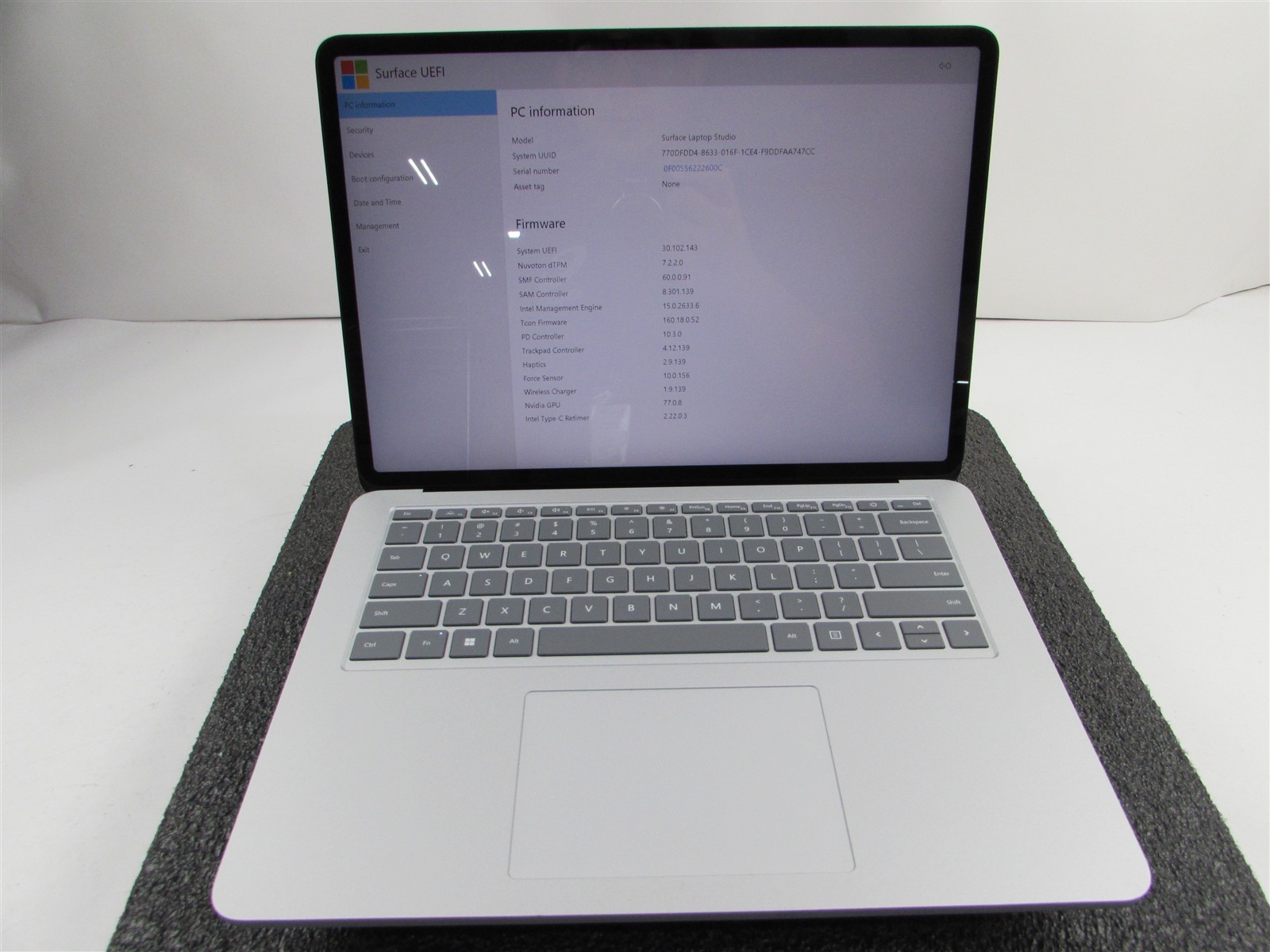 Microsoft Surface Laptop Studio 1964 i7-11370H 1TB SSD 32GB RTX A2000 *No A/C*