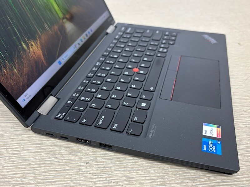Lenovo ThinkPad X13 Yoga 13″ Touch i5-1145G7 16GB 256GB SSD W11Pro ~Screen issue