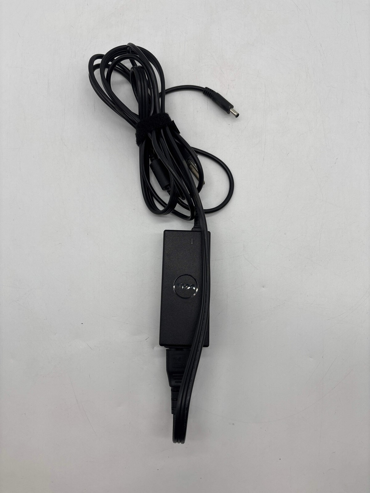 Dell Inspiron 15 7579 i7-7500U 16GB RAM 512GB SSD – Bad Display