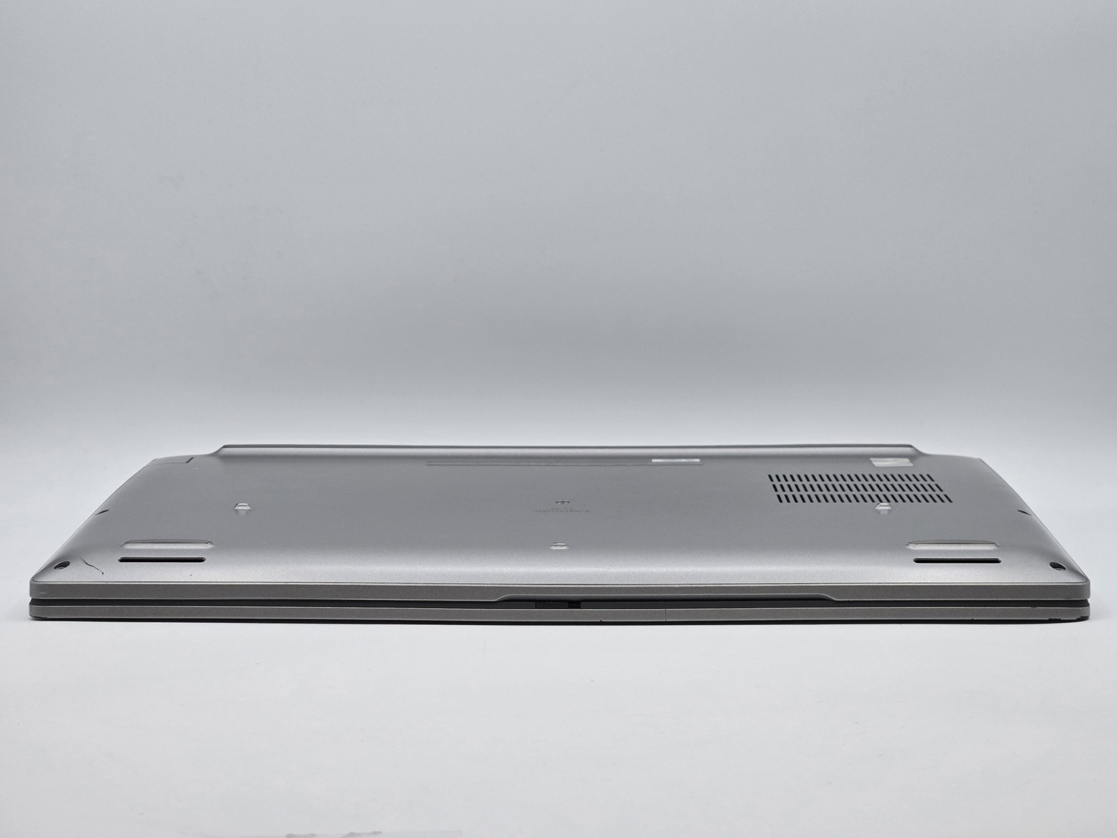 DELL Latitude 5540 15″ FHD I5-1335U 512GB 16GB W11P Webcam Backlit Warranty