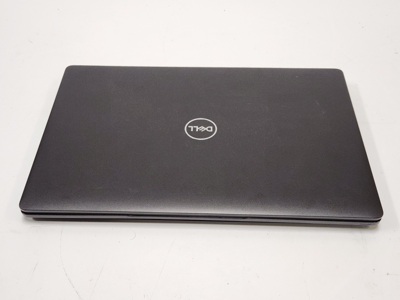 Dell Latitude 5300 13.3″ Laptop Intel i7-8665U 1.90GHz NO RAM/SSD *READ DESC*