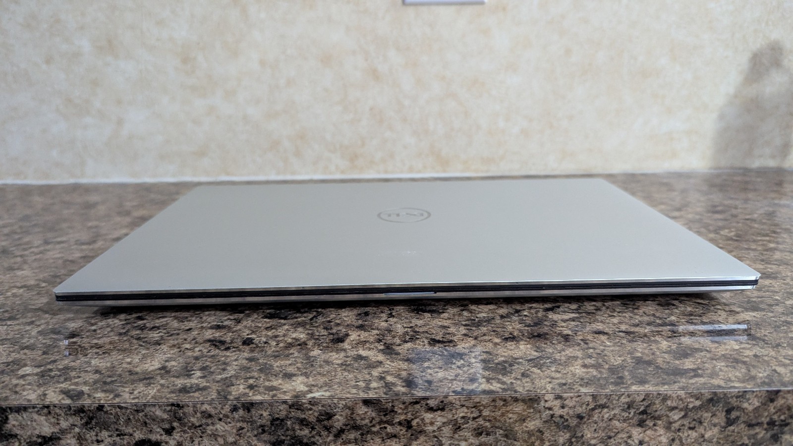 Dell XPS 15 9500 15.6″ Core i7-10750H 2.60Ghz 32GB RAM 512GB NVMe GTX 1650 Ti