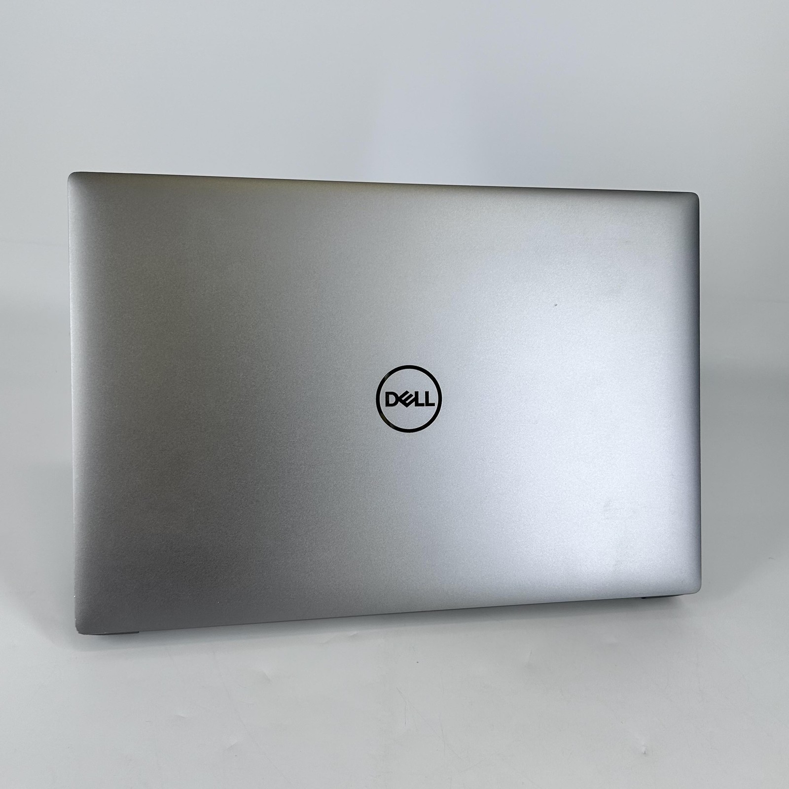 Dell Precision 5680 16 Gray FHD+ 2.5 GHz i7-13800H 32GB 1TB SSD Very Good