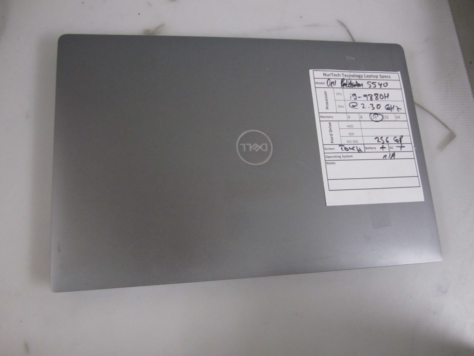 Dell Precision 5540 i9-9880H 2.30GHZ 16GB 256GB M2SSD LAPTOP + AC