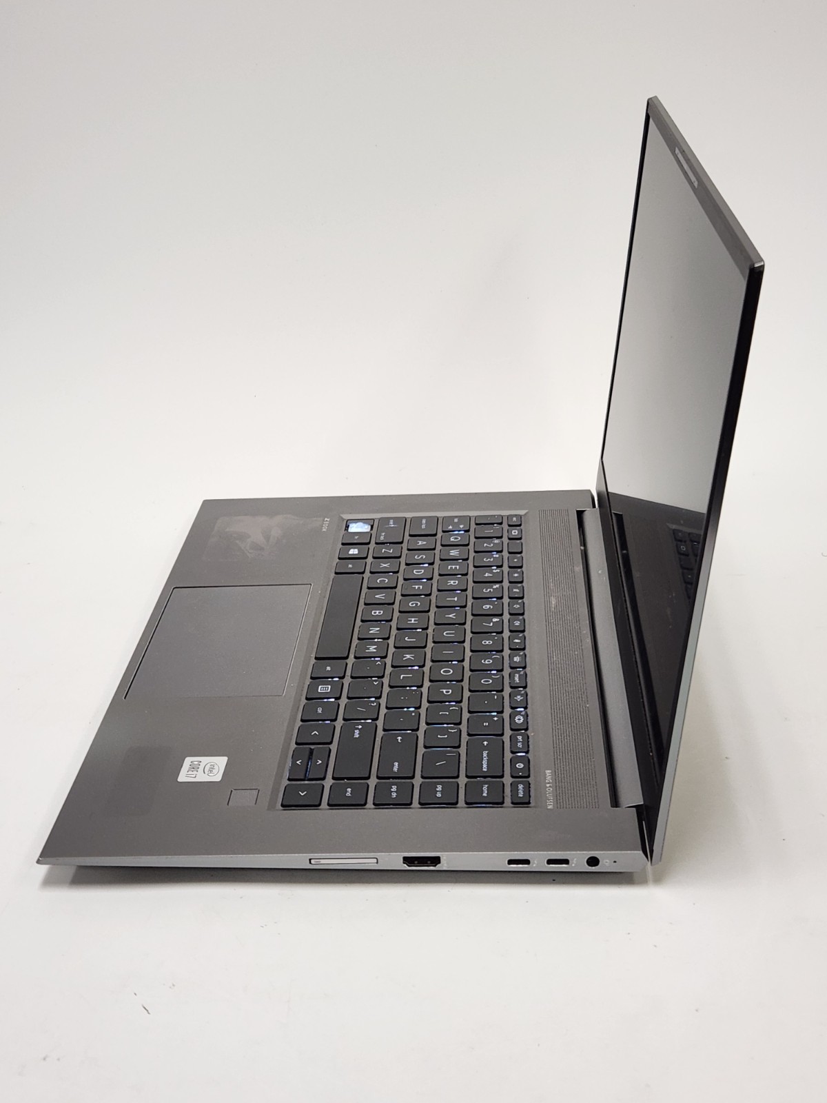 HP ZBook Studio G7 Workstation i7-10750H 2.6GHz 16GB 512GB T1000 W11P *READ*