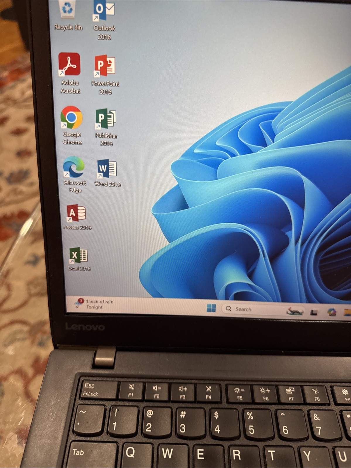 Lenovo ThinkPad T470s 14″ Intel i5-7300U 8GB Ram 256 SSD Laptop Win 10 w/Office