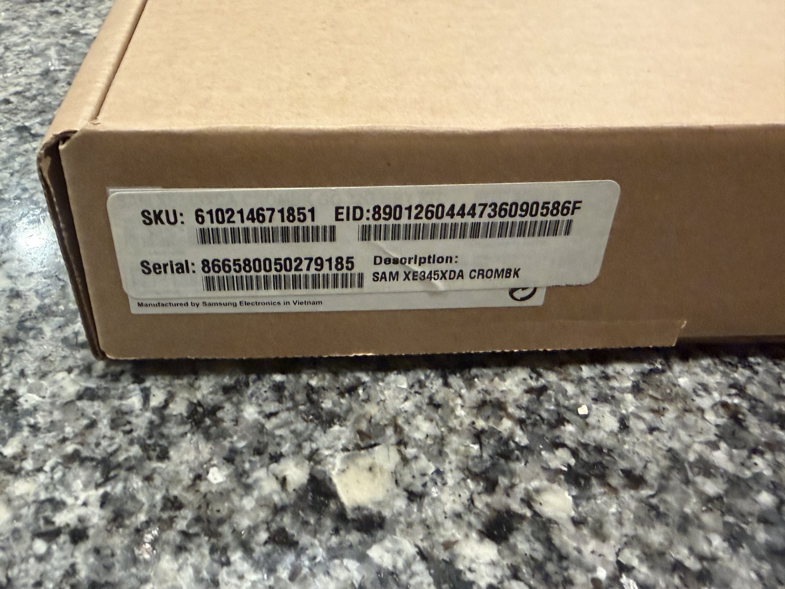 Samsung Galaxy Chromebook Go 14″ Celeron N4500 4GB RAM 32GB SSD Verizon LTE