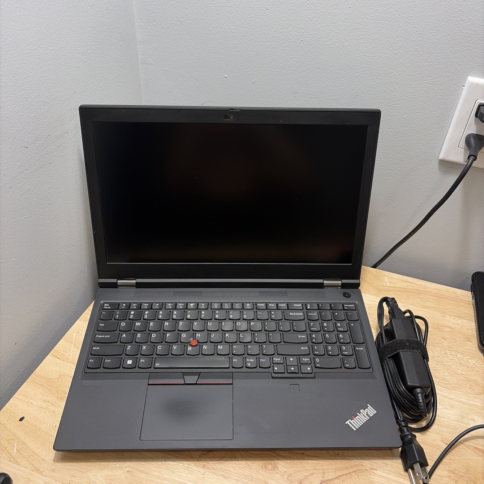 Lenovo ThinkPad P15 Gen 2i Core I7-11800H 2.3GHZ 64GB 1TB Nvidia RTX A4000 Read