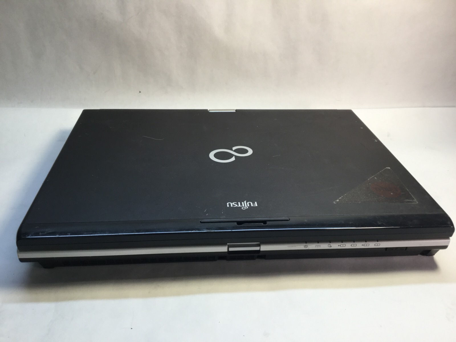 Fujitsu Lifebook T900 13″ Intel Core i5-M520- BOOTS TO BIOS/ DISPLAY DAMAGE -MZ