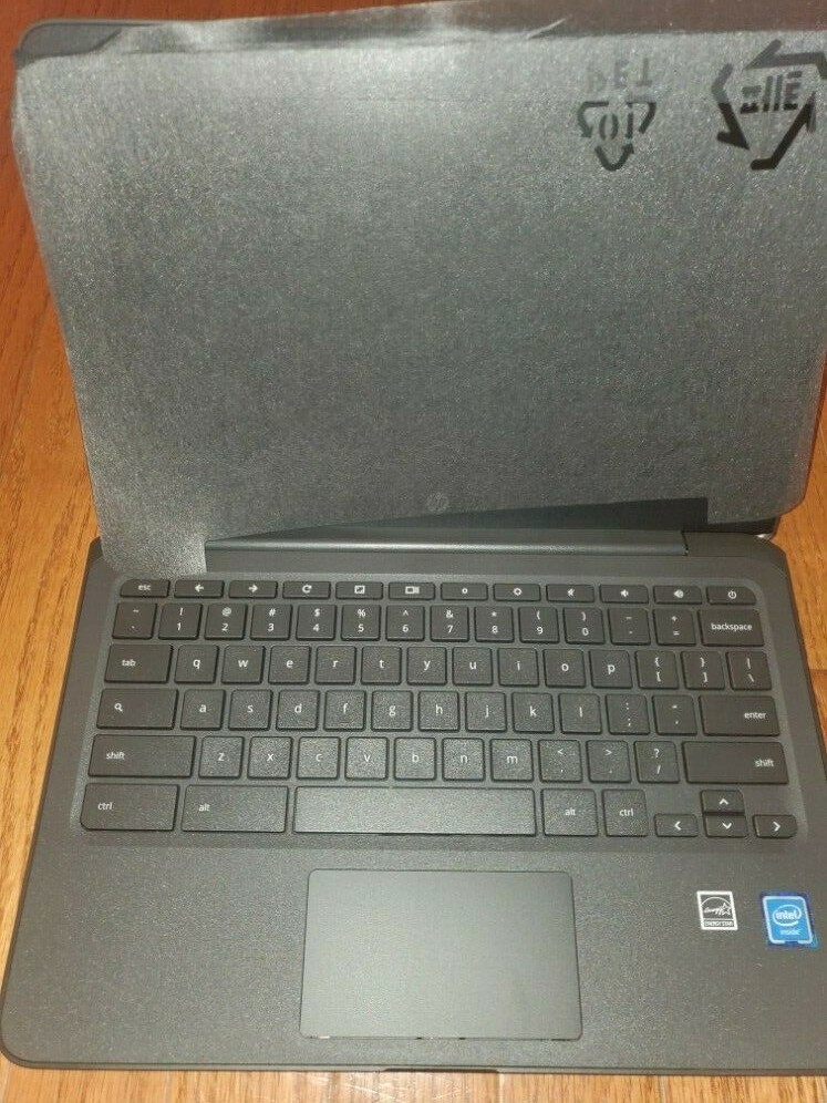 HP Chrome11.6 inch (32GB, Intel Celeron N, 1.10GHz, 4GB) Notebook/Laptop -…