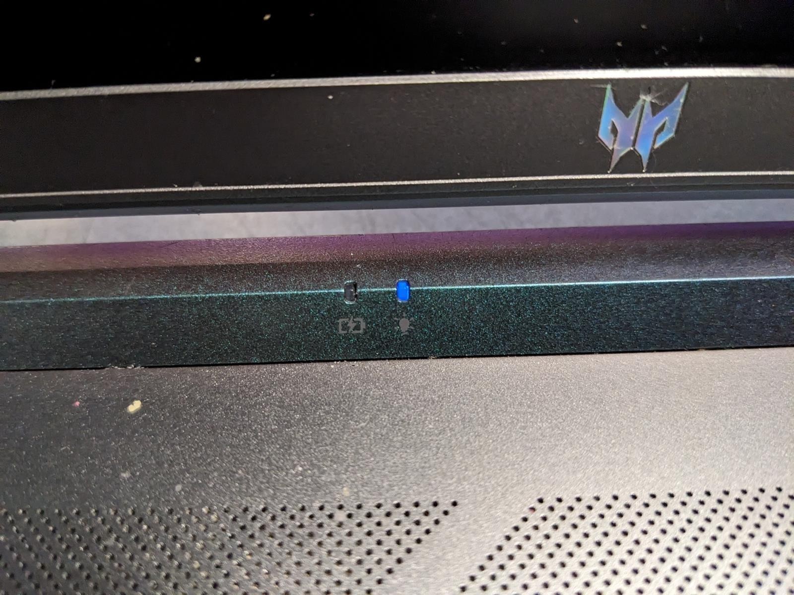ACER PREDATOR TRITON 500 SE i7-11800H @ 2.30GHZ, 16GB RAM, NO HDD/OS – (PARTS)