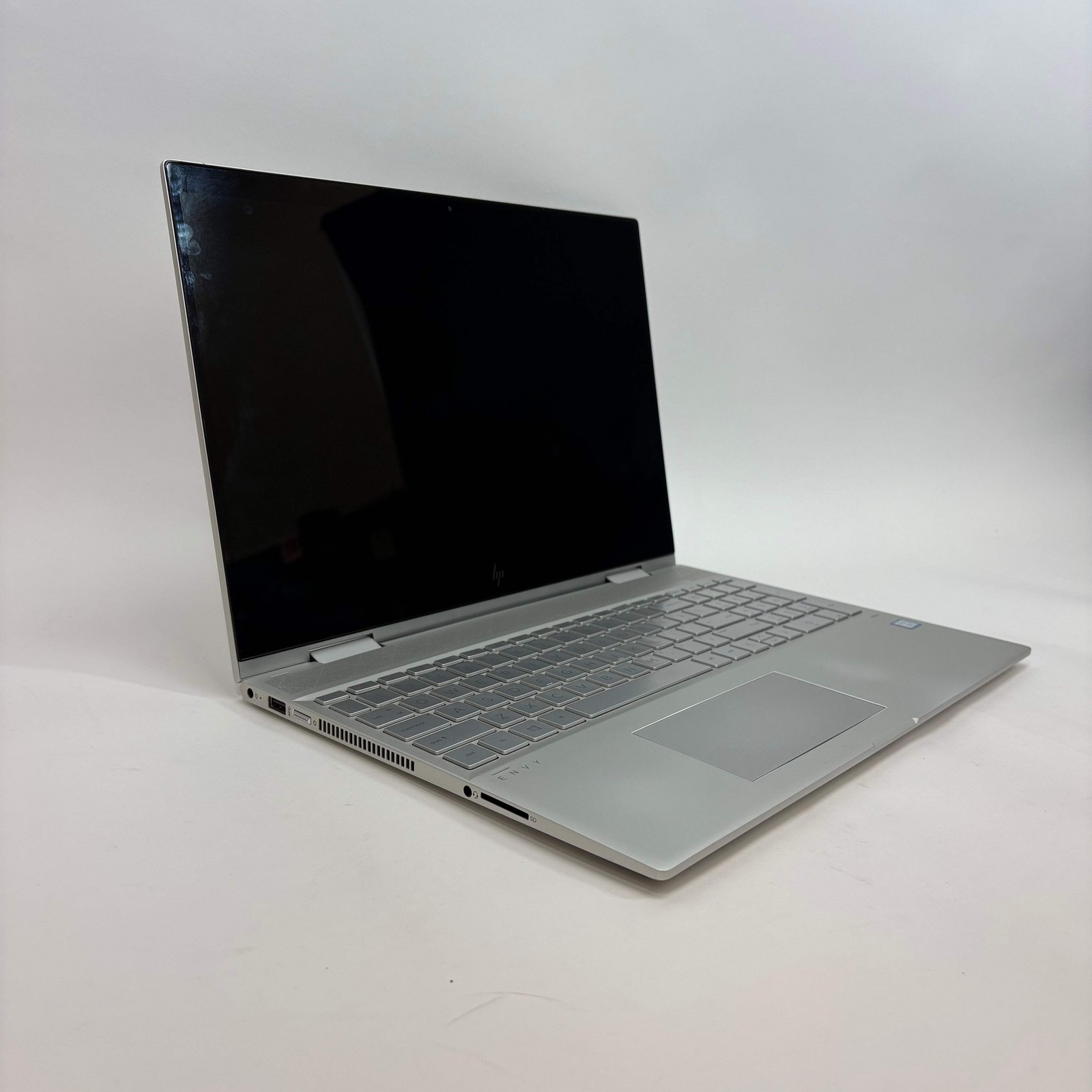 HP Envy x360 15M-ED1013DX 15.6″ i5-1135G7 2.4GHz 16GB RAM 512GB SSD