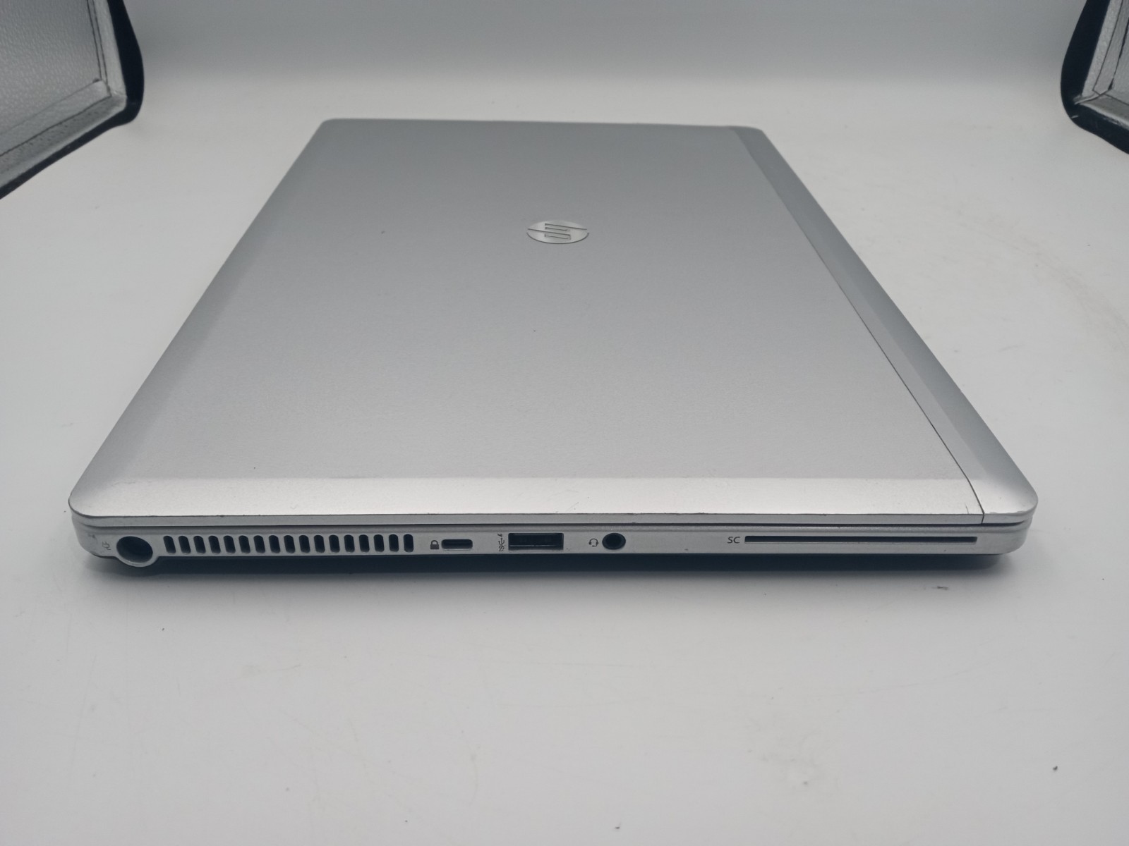 HP EliteBook Folio 9470m 14″ Laptop Intel i5-3337U 8GB 128GB Linux Mint -RR