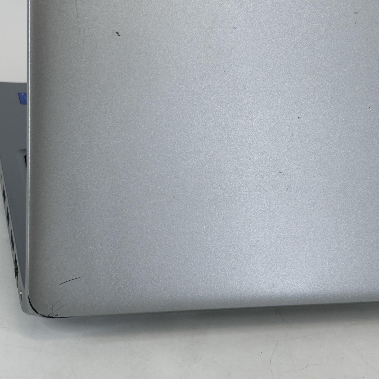 Dell Precision 3590 15 FHD 1.4 GHz Ultra 7 155H 32GB 1TB SSD NVIDIA RTX 500 Ada