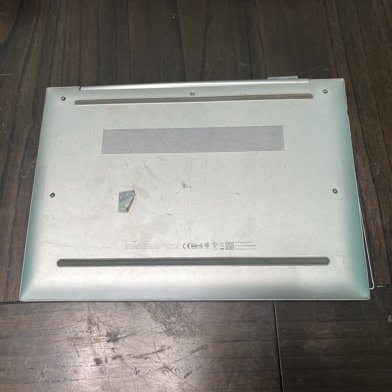 HP EliteBook 840 G10 Laptop i7 1365U 4.7GHz No Ram or SSD no power for parts