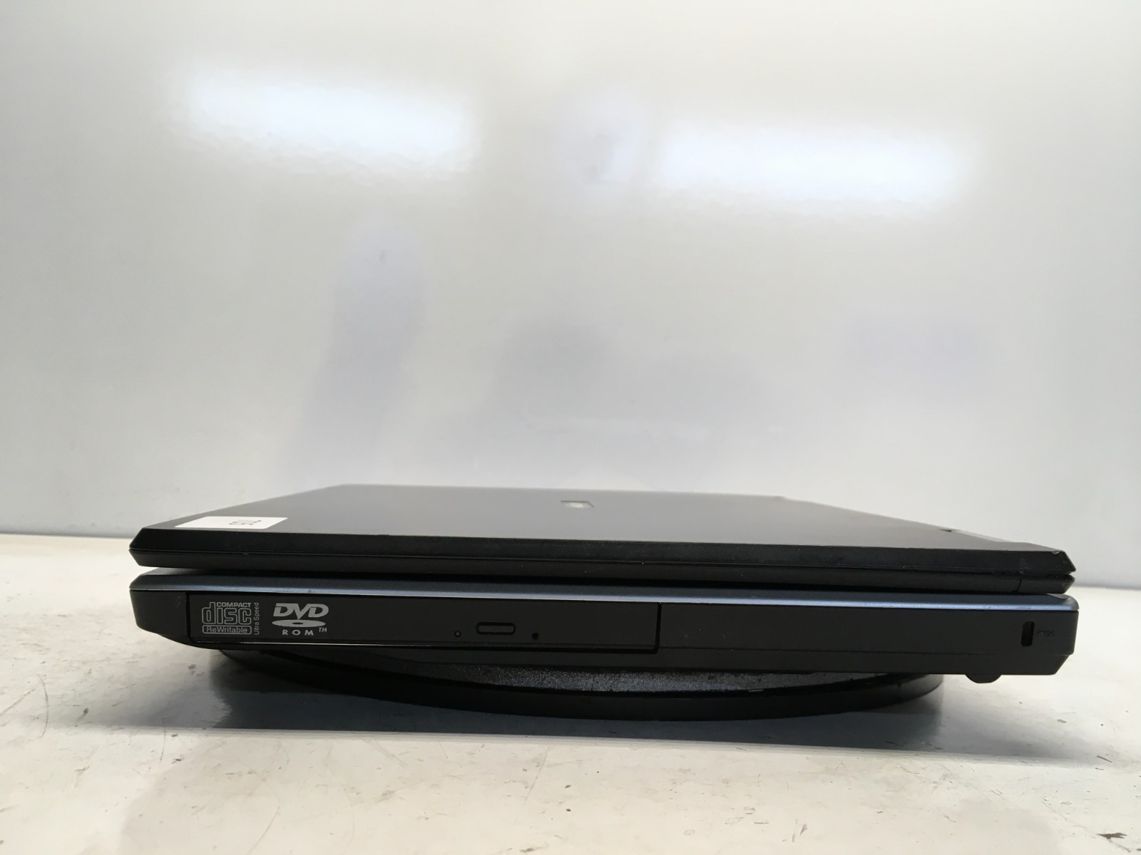 Toshiba Satellite L25-S119 Intel Celeron M 1.5GHz 2 GB NO HDD/Battery Dim Screen