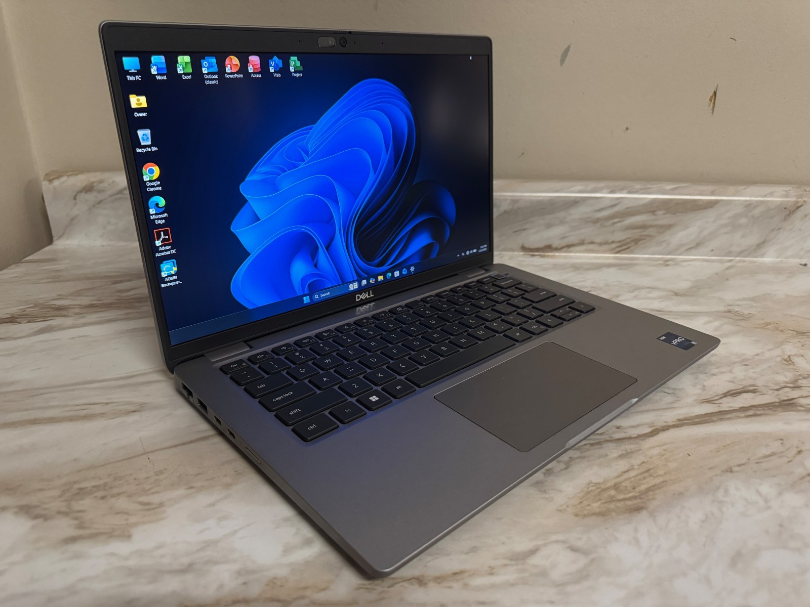Dell Latitude 5440 Laptop – i7-1365P – 32GB DDR5 256GB Ram W11P Warranty IRCam
