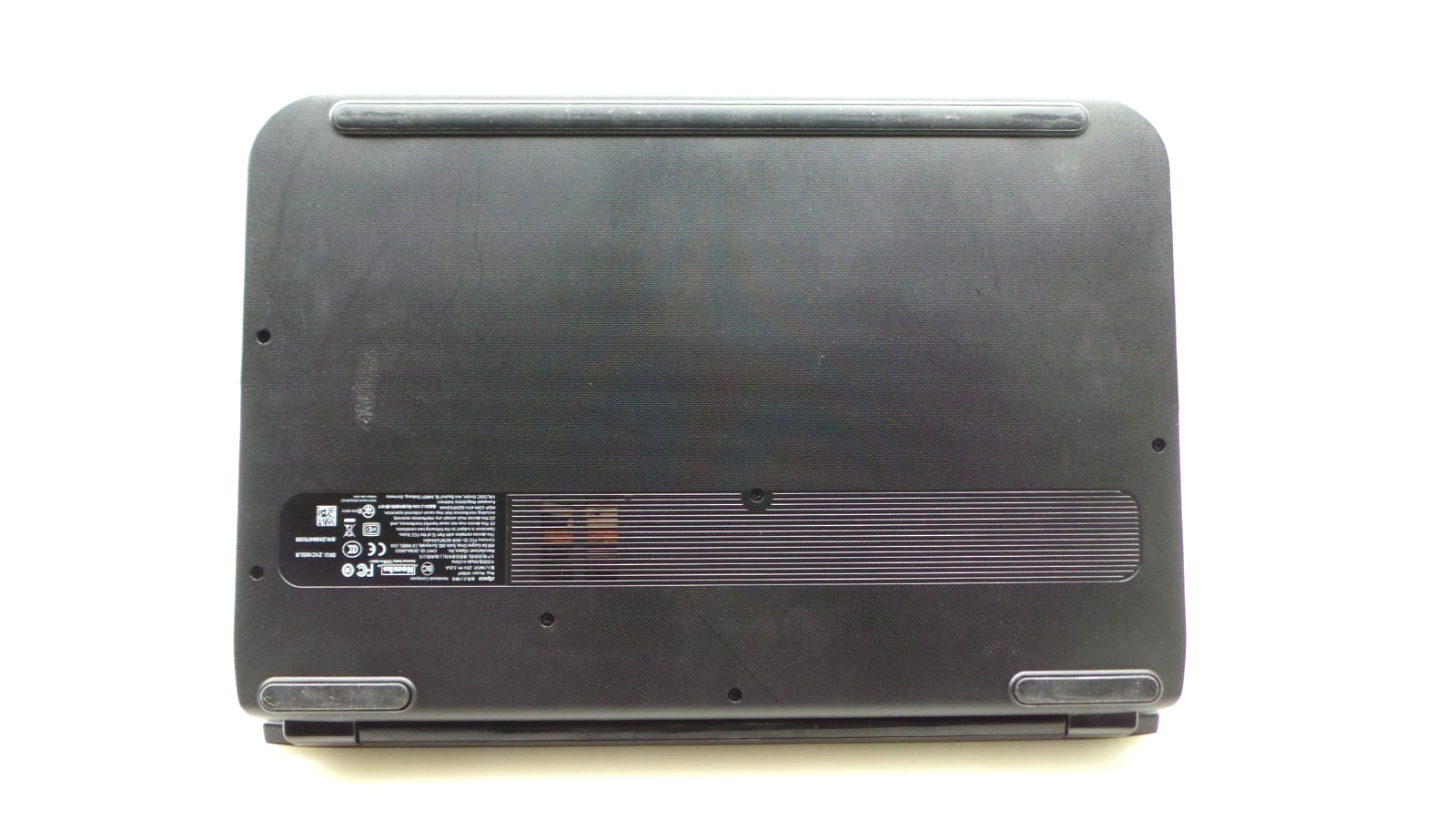 zSpace W1847 AMD A9-9420 RADEON R5 15.6” 3.00GHz 8GB RAM 256GB SSD WIN 11 PRO