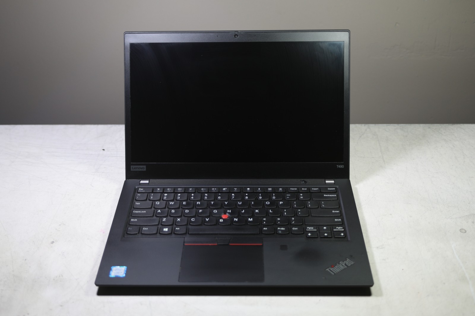 Lenovo ThinkPad T490 Intel Core i5-8265U CPU 1.60GHz-8GB RAM-256GB NVMe-NO OS