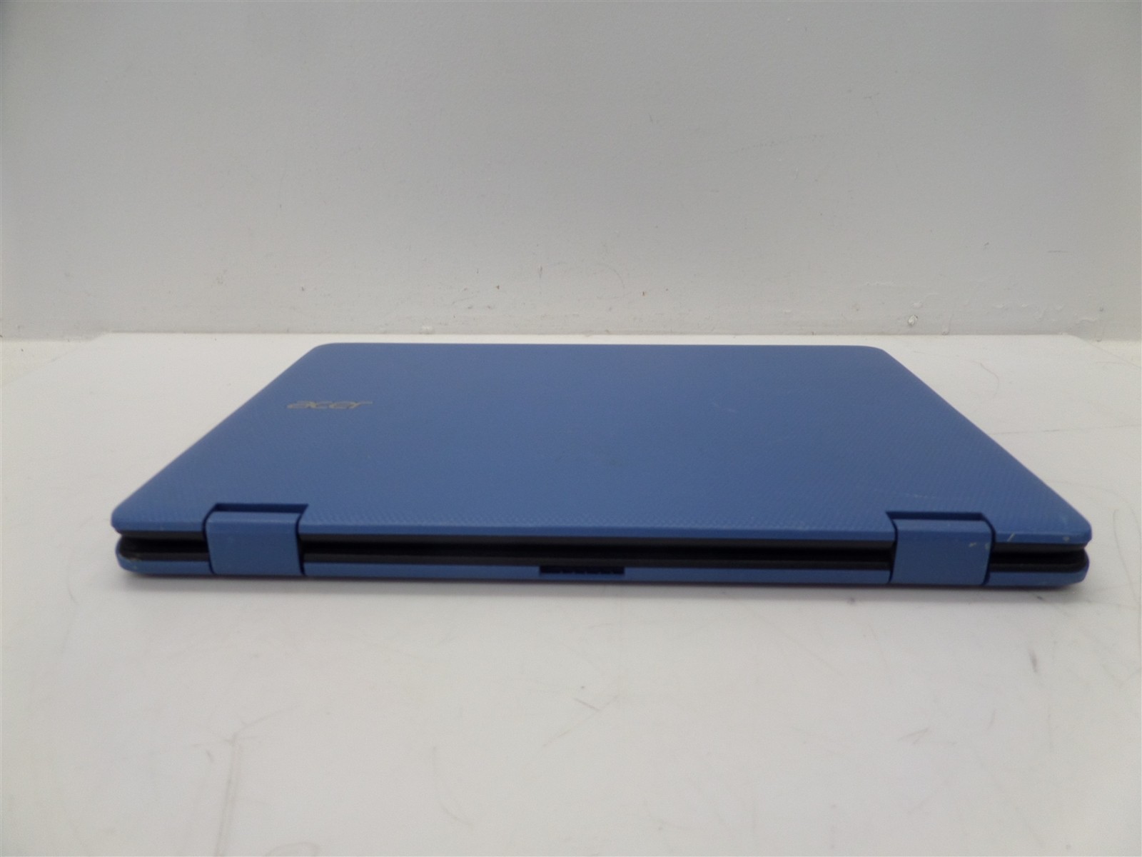 Acer Aspire R3 R3-131T 11.6″ Laptop w/ N3060 1.6GHz CPU 2GB RAM 32GB eMMC Win10