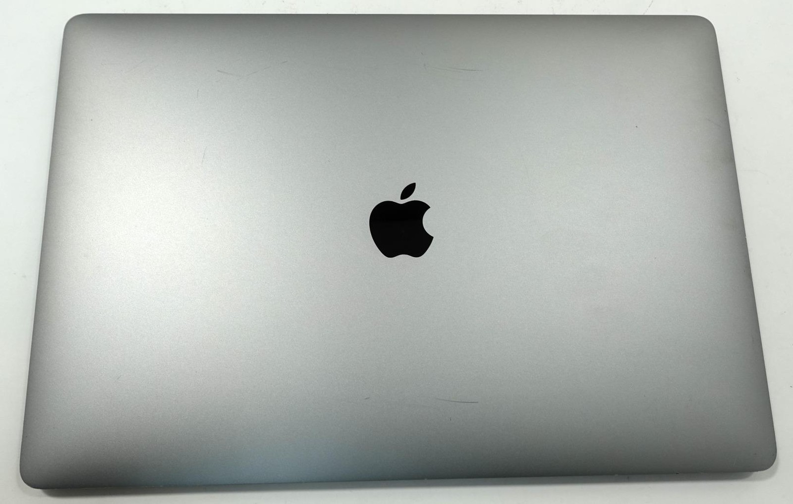 Apple MacBook Pro 2016 A1707 15.4″ Retina i7-6920HQ 16GB 1TB SSD Laptop