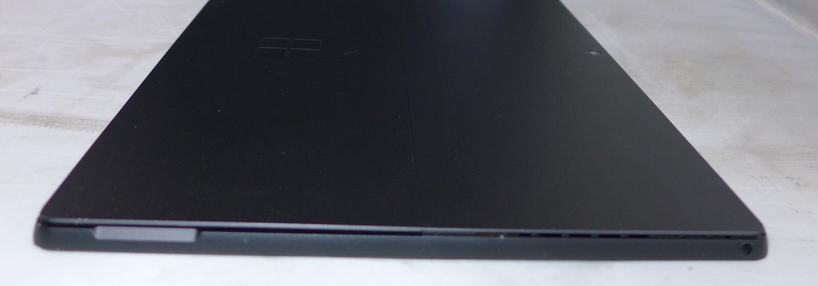 Microsoft Surface Pro 7, 12.3″, Black, 256GB, i7, 16GB- Remote management lock