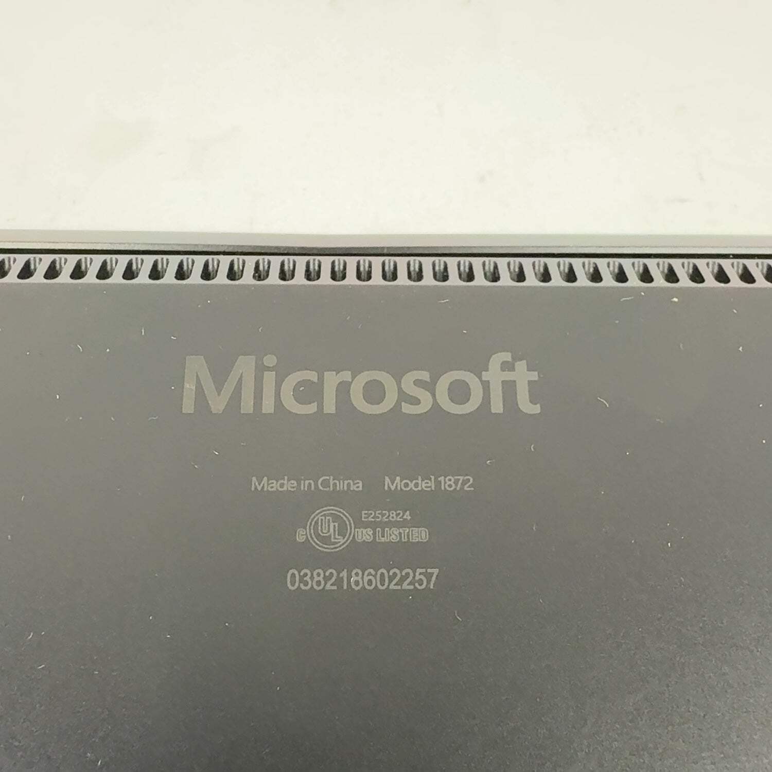 Microsoft Surface Laptop 3 13.5″ i7-1065G7 1.3GHz 16GB RAM 256GB SSD