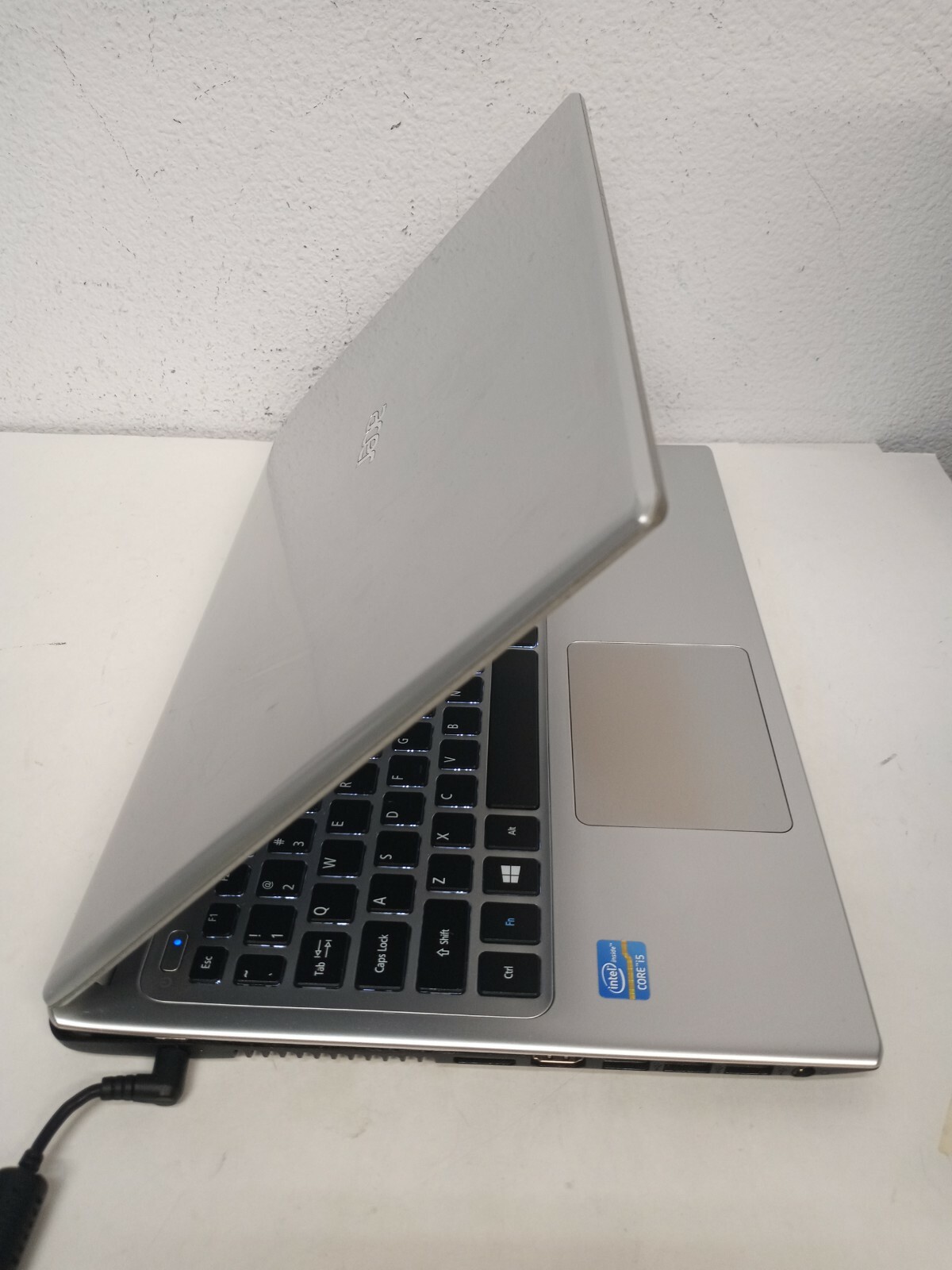 Acer Aspire V5-571P Intel Core i5-3317U 1.7GHz 2GB Ram DVD, NO HARD *FOR PART