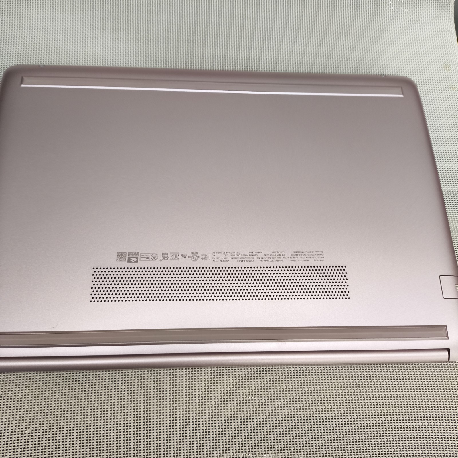 HP 14-Pink Laptop Win 11 Home 4GB / 64GB Works Great