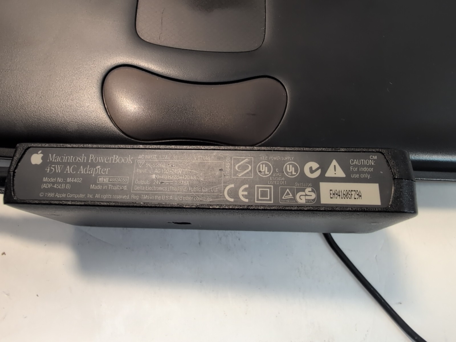 🔥 Apple Macintosh PowerBook G3 Laptop With AC Adapter (NO OS, READ) –