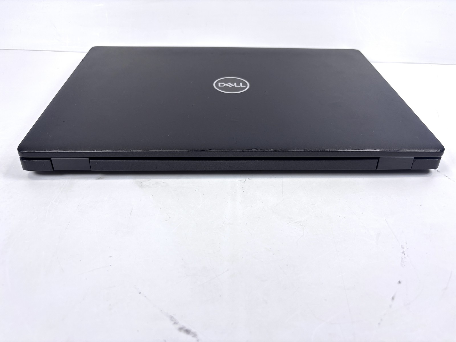 Dell Latitude 5400 – 14″, 1.6GHz i5, 16GB RAM, 256GB SSD, Windows 11