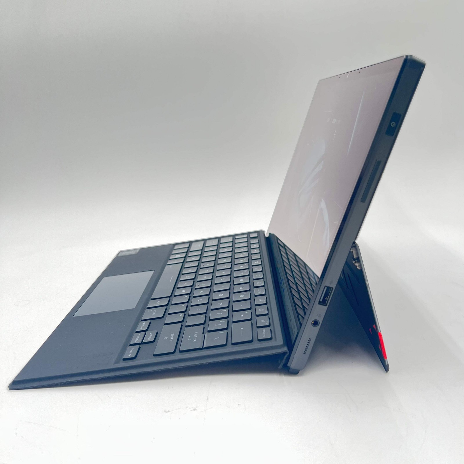 Asus Rog Flow Z13 GZ301Z 13-inch Core i5 12th Gen 16GB RAM Iris Xe Graphics Used