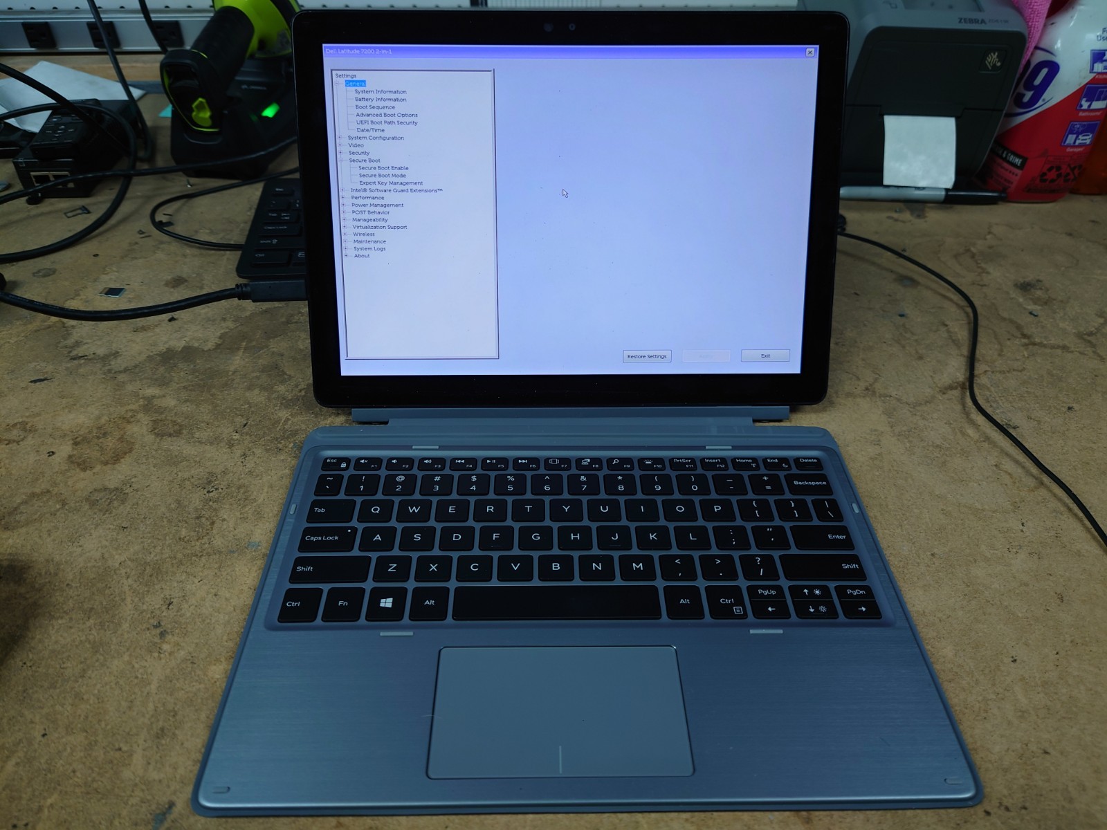 Dell Latitude 7200 2-in-1 12.3″ FHD Touch i5-8365U 8GB RAM No OS/SSD
