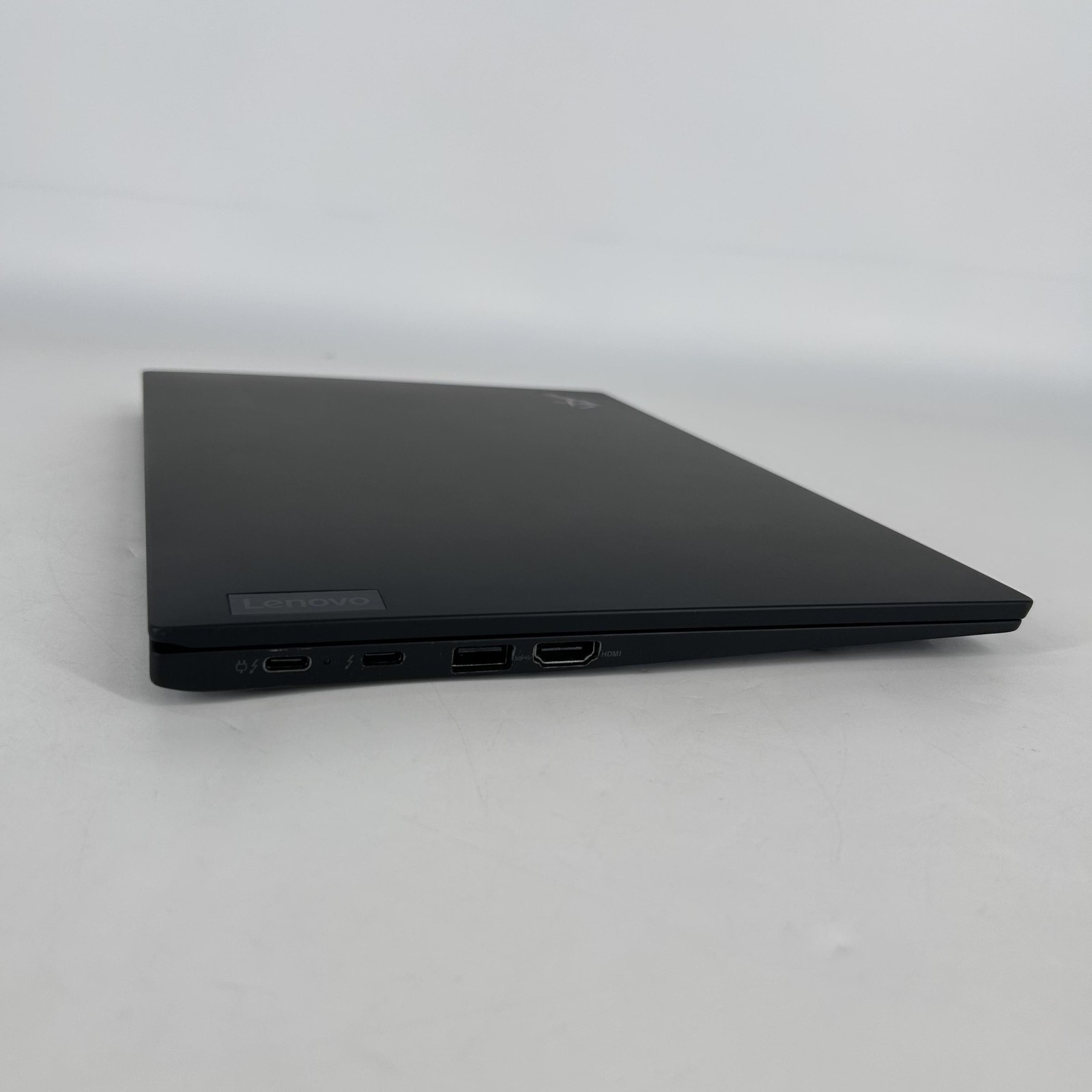 Lenovo ThinkPad X1 Carbon Gen 10 14 FHD+ 1.8 GHz i7-1265U 16GB 512GB Very Good