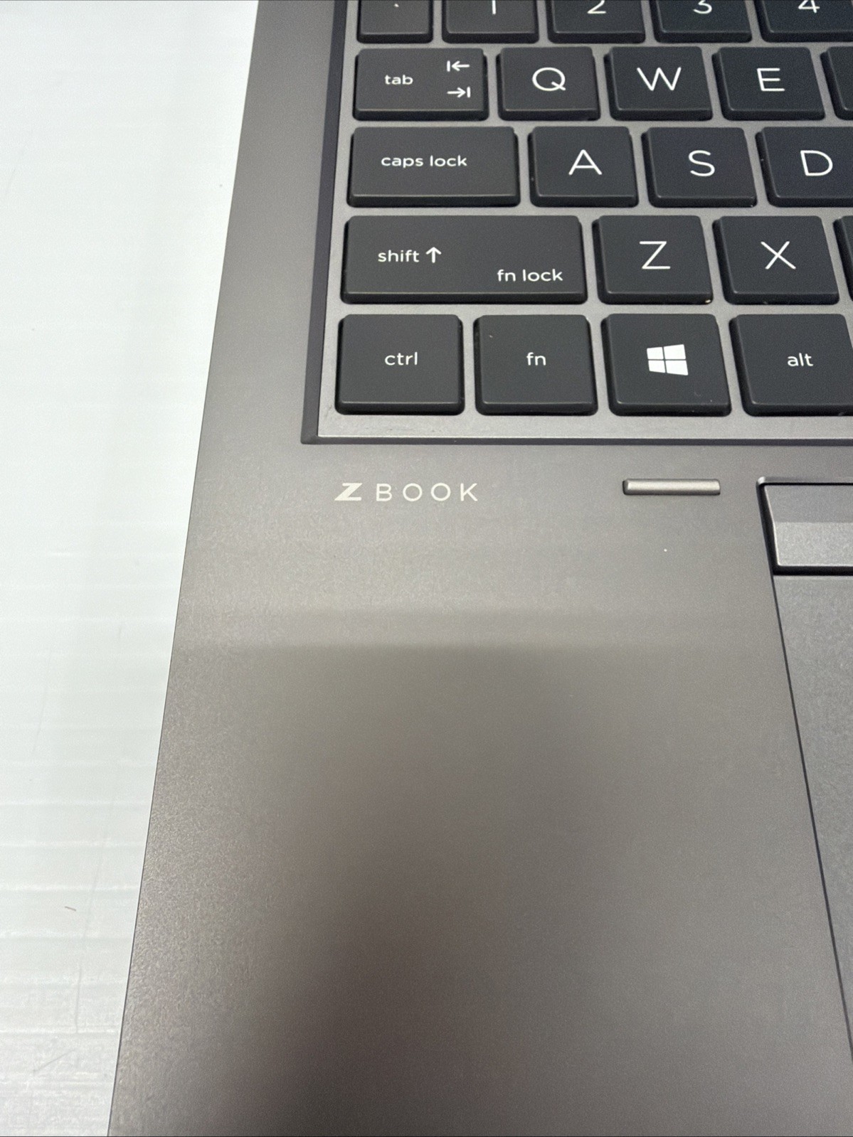 HEWLETT PACKARD ZBOOK FURY 15 G7 68GB RAM 1Tb Nvme+1Tb Hd SSD Read**
