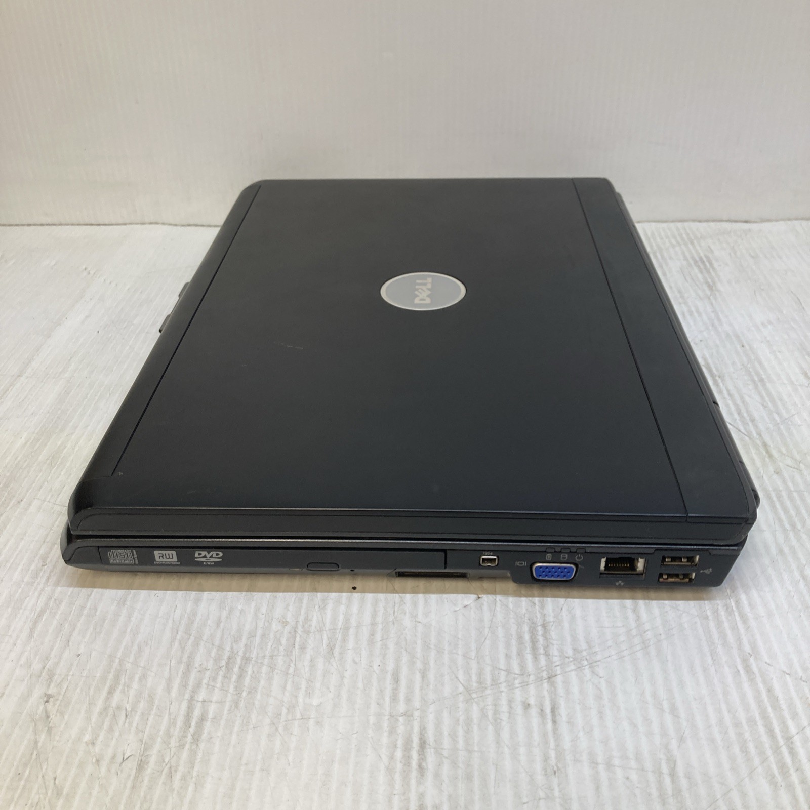 Dell Vostro 1500 Intel Core 2 Duo 1.40 GHz 2 GB no HDD Boot to BIOS