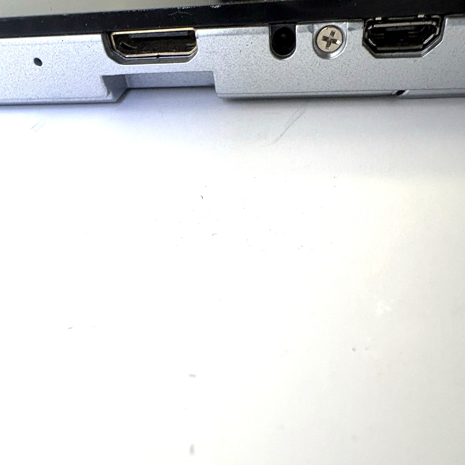 FOR PARTS REPAIR RCA CAMBIO TABLET W101SA23 T2 10″ NO POWER